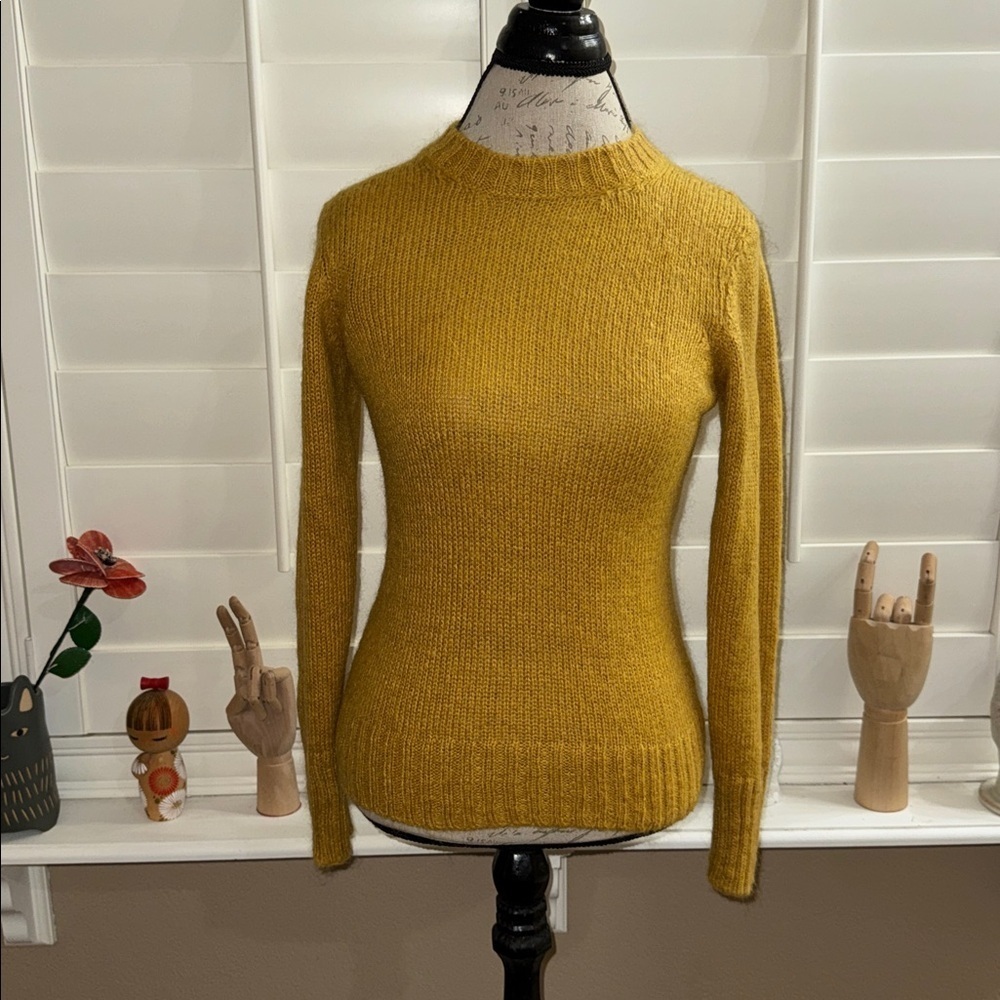 Maje MARNE MOHAIR BLEND CREWNECK SWEATER Mustard